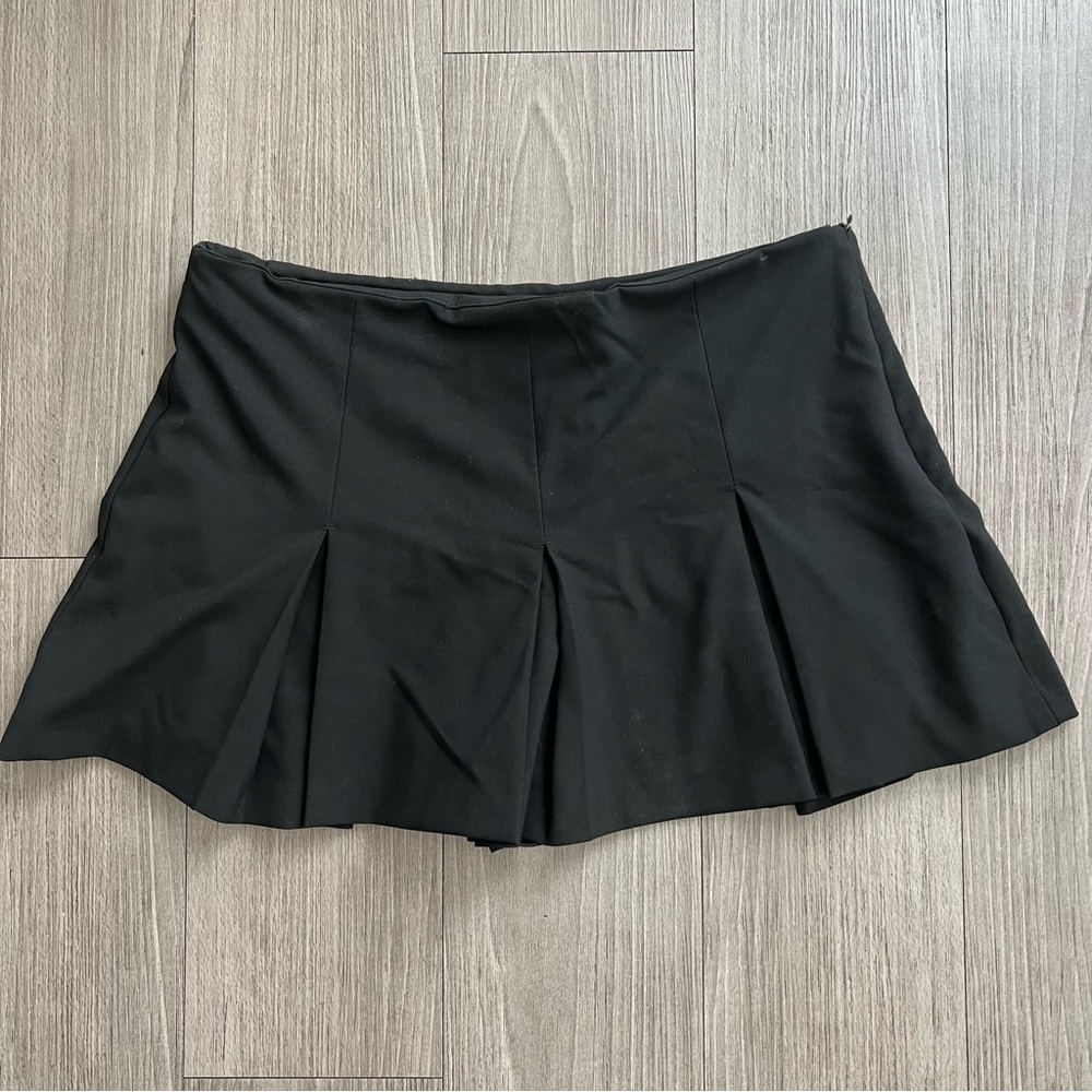 Black Pleated Skort